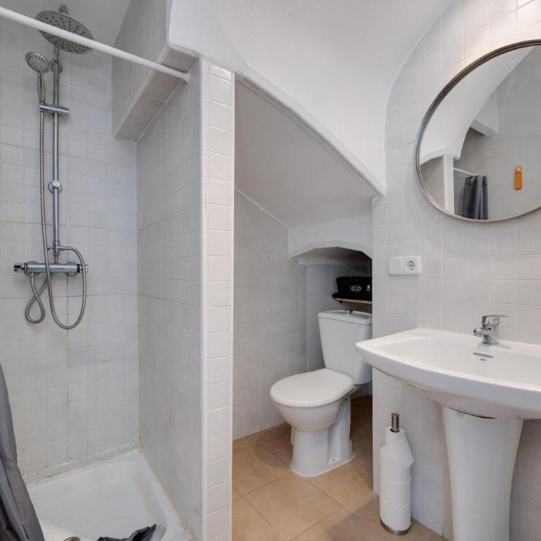 Gerzenscope - Two-Bedroom House - 4