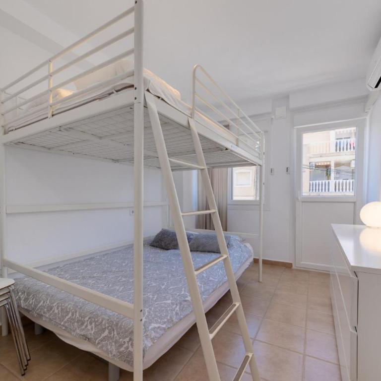 Gerzenscope - Two-Bedroom House - 5