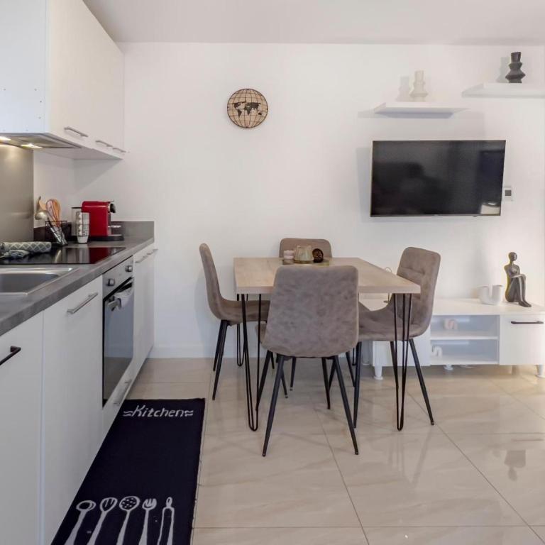 Superbe appartement proche de stations de ski - Appartamento con 1 Camera da Letto - 8