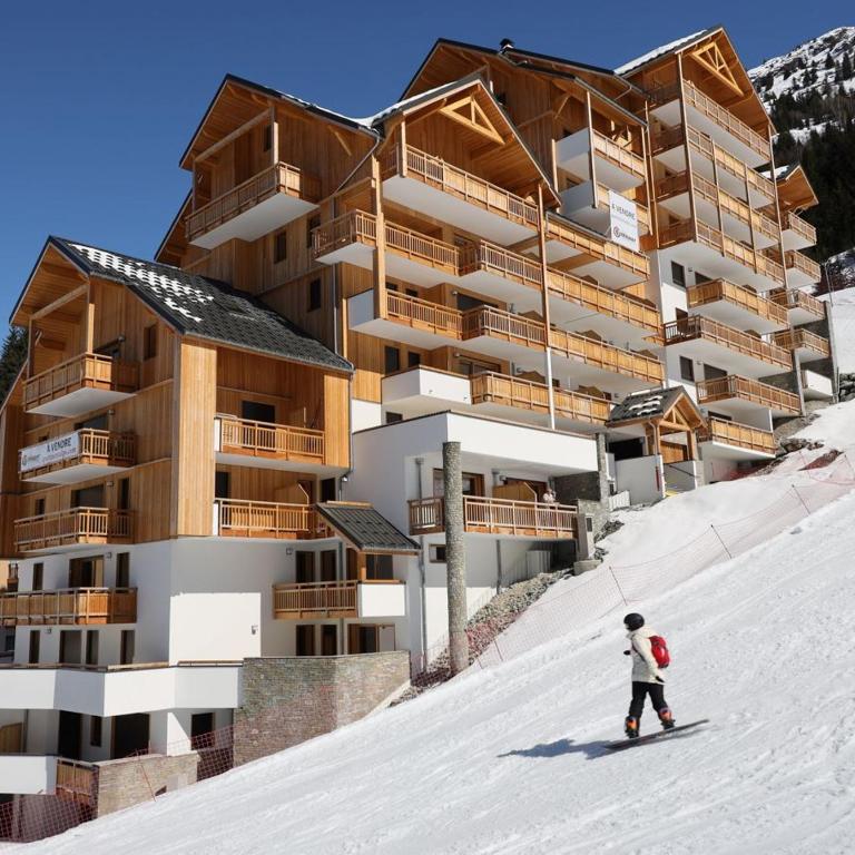 6ème PISTE - Appartement 3 Chambres - 5