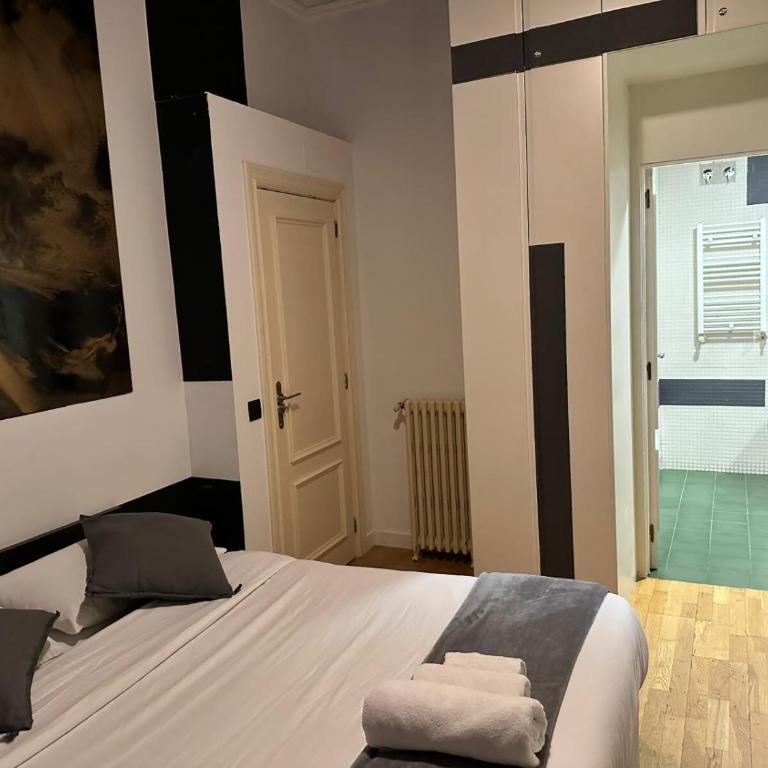 Suite Madrid (B4) - Estudio - 4