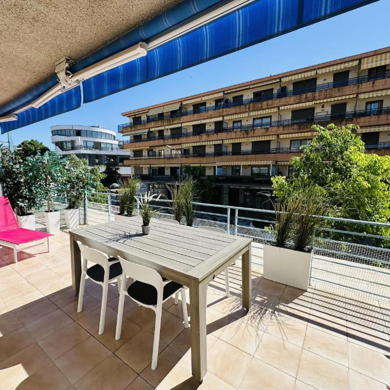 WELCS APARTAMENTO 290 PDA con piscina y vistas - Apartamento - 22