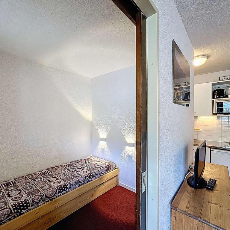 2 pièces 4 personnes, ski aux pieds, wifi gratuit, parking Les Menuires - Appartement 1 Chambre - 7