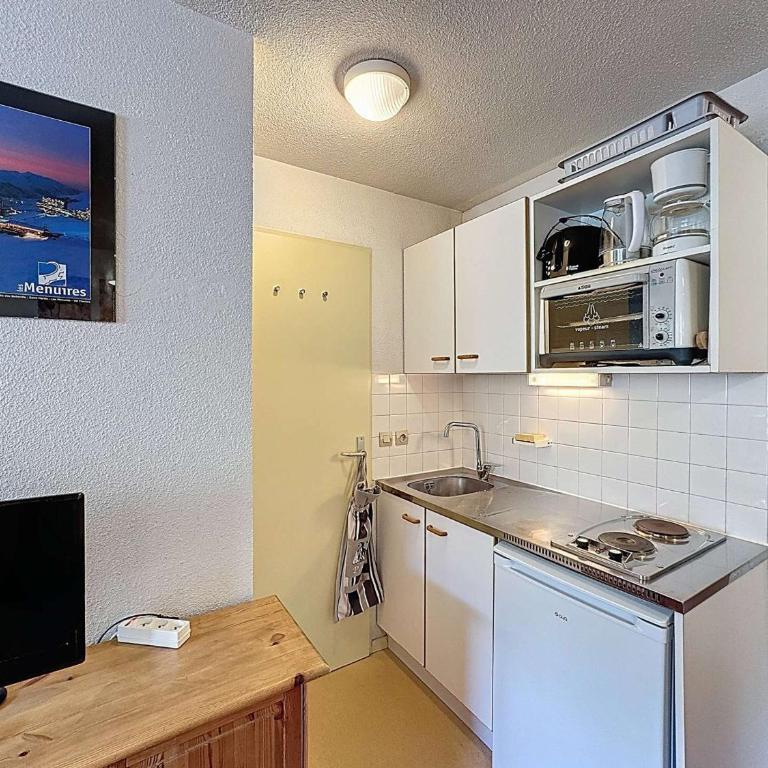 2 pièces 4 personnes, ski aux pieds, wifi gratuit, parking Les Menuires - Appartement 1 Chambre - 14