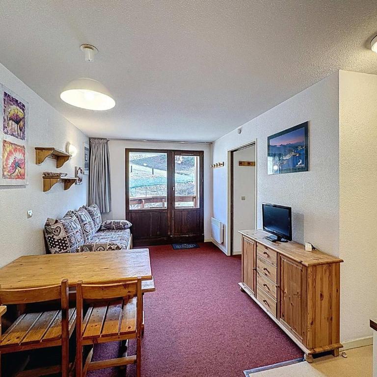 2 pièces 4 personnes, ski aux pieds, wifi gratuit, parking Les Menuires - Appartement 1 Chambre - 15