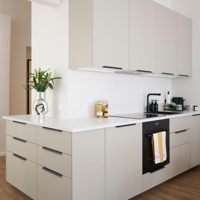 The Gaertner Hideaway - Deluxe Apartment mit Balkon und 2 Schlafzimmern - 2