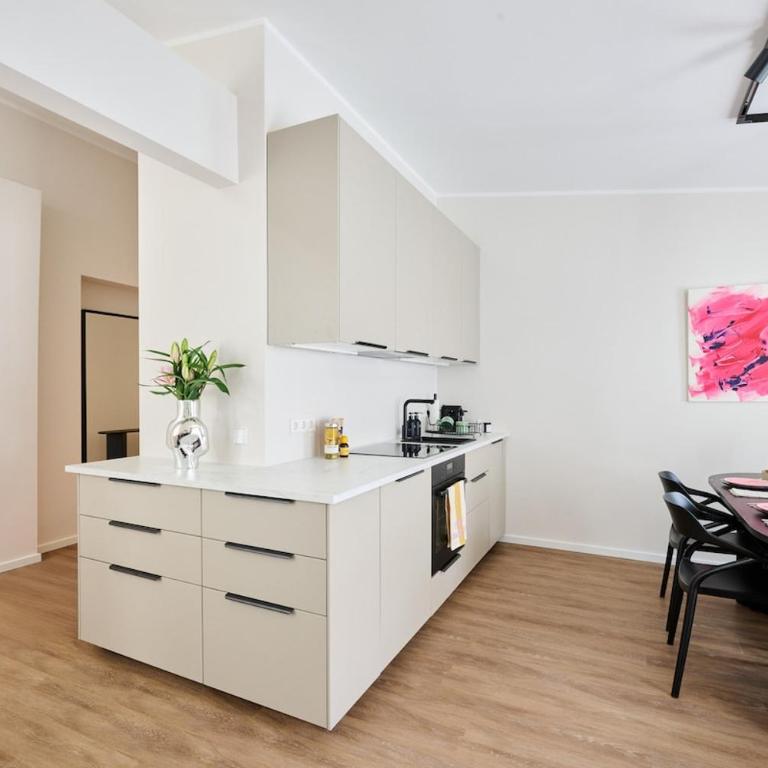 The Gaertner Hideaway - Deluxe Apartment mit Balkon und 2 Schlafzimmern - 14