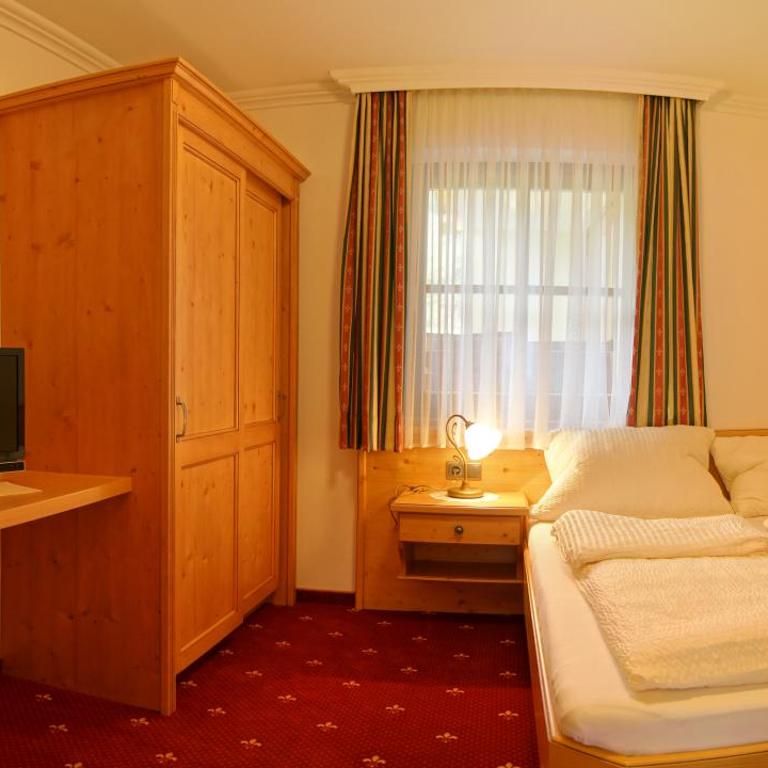 Landhaus Maurer - Deluxe Apartment - 7