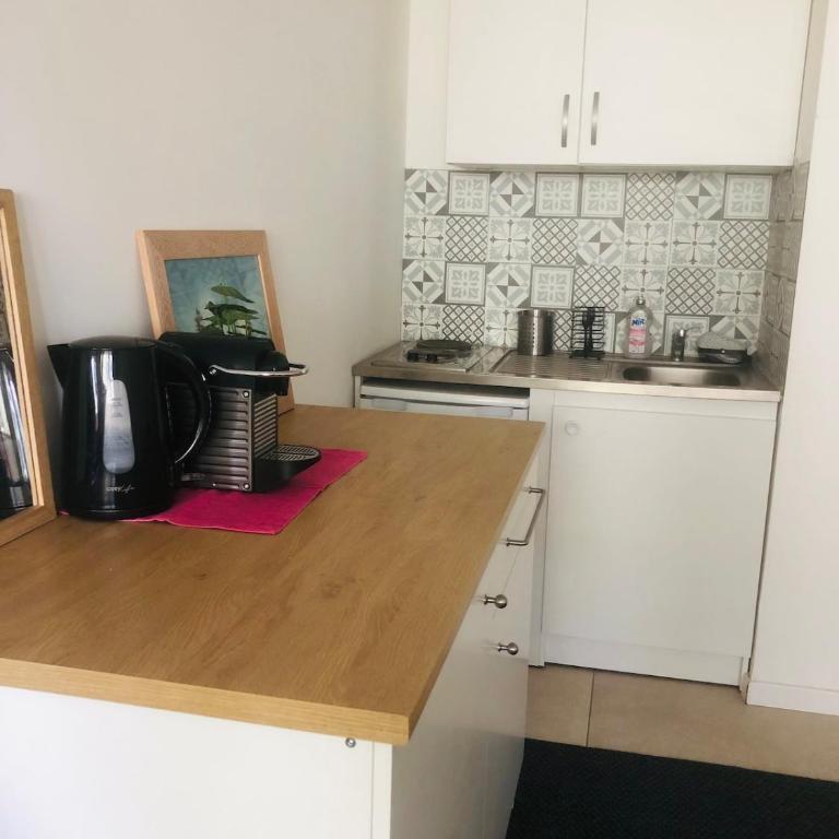 Cozy Studio 10 min walk Centre and Train Station! - Appartement 1 Chambre - 3