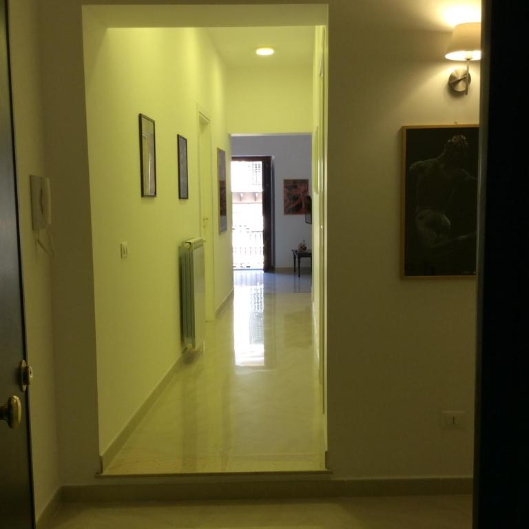 Appartamento Piazza Pretoria - Appartamento con 2 Camere da Letto - 30