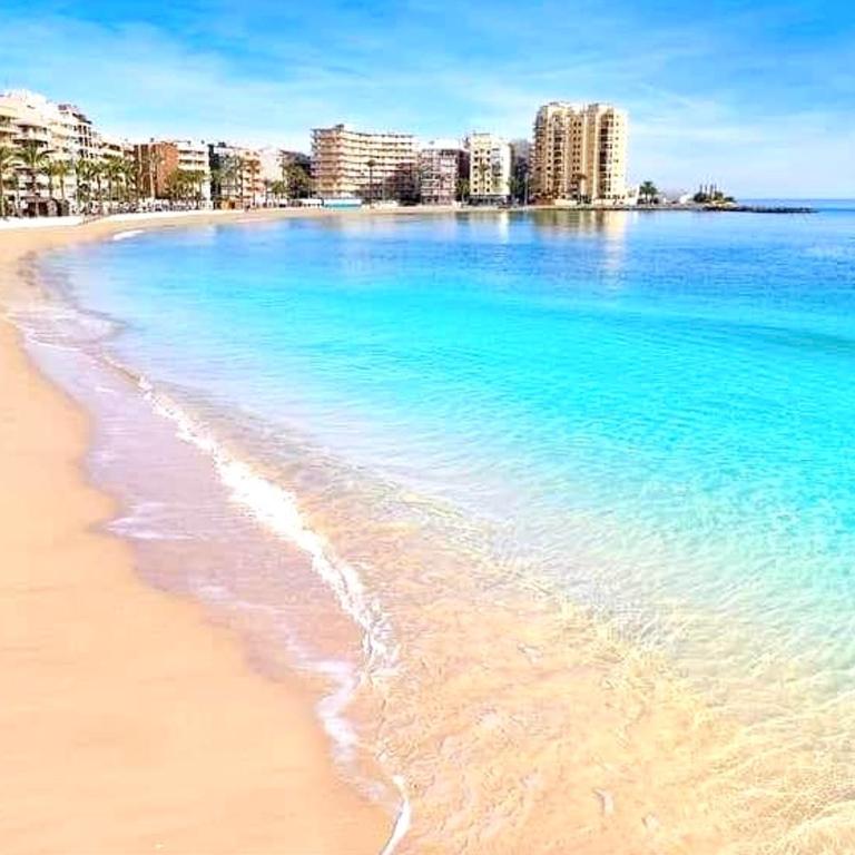 Casa Del Angel 2, Cosy 2 bed apartment,150m from Playa Los Locos plus beautiful swimming pool - Apartamento de 2 dormitorios - 29