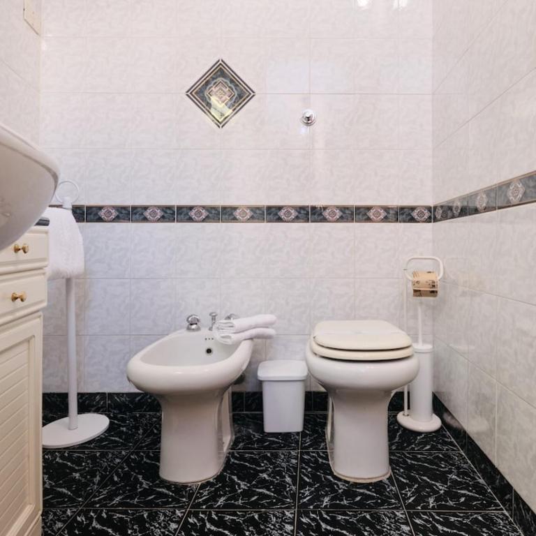 15 Min to Spanish steps Rooftop Gem in the Heart of Rome - Appartement 3 Chambres avec Vue - 53