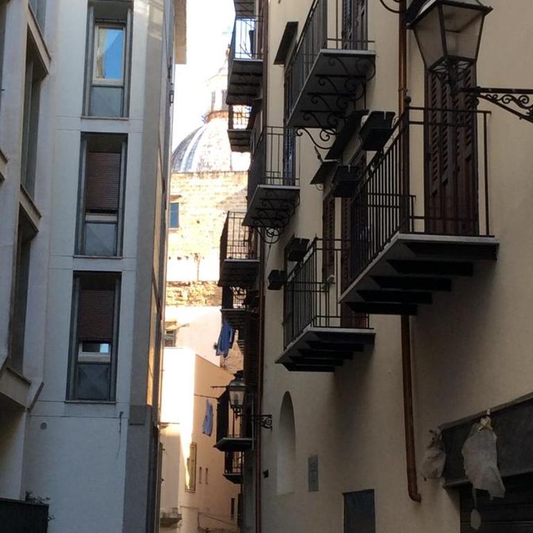 Appartamento Piazza Pretoria - Appartamento con 2 Camere da Letto - 26