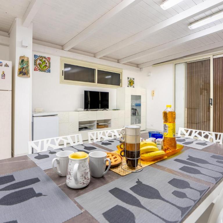 Gorgeous Home In Santa Maria Del Focall - Ferienhaus mit 5 Schlafzimmern - 1