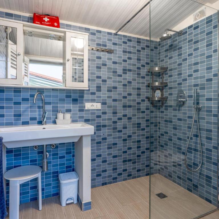 Gorgeous Home In Santa Maria Del Focall - Ferienhaus mit 5 Schlafzimmern - 12