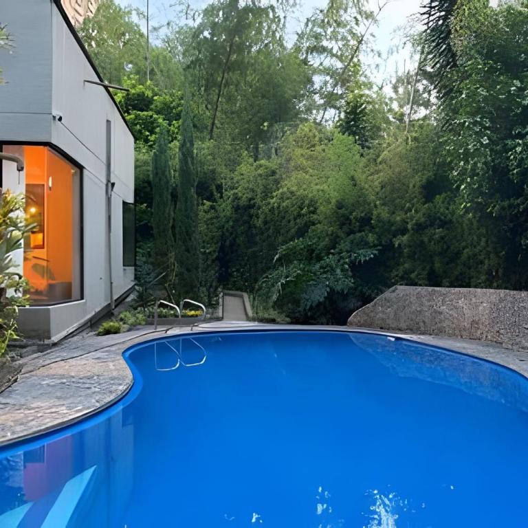 NEW Mansion with pool & jacuzzi, El poblado - Three-Bedroom Villa - 1