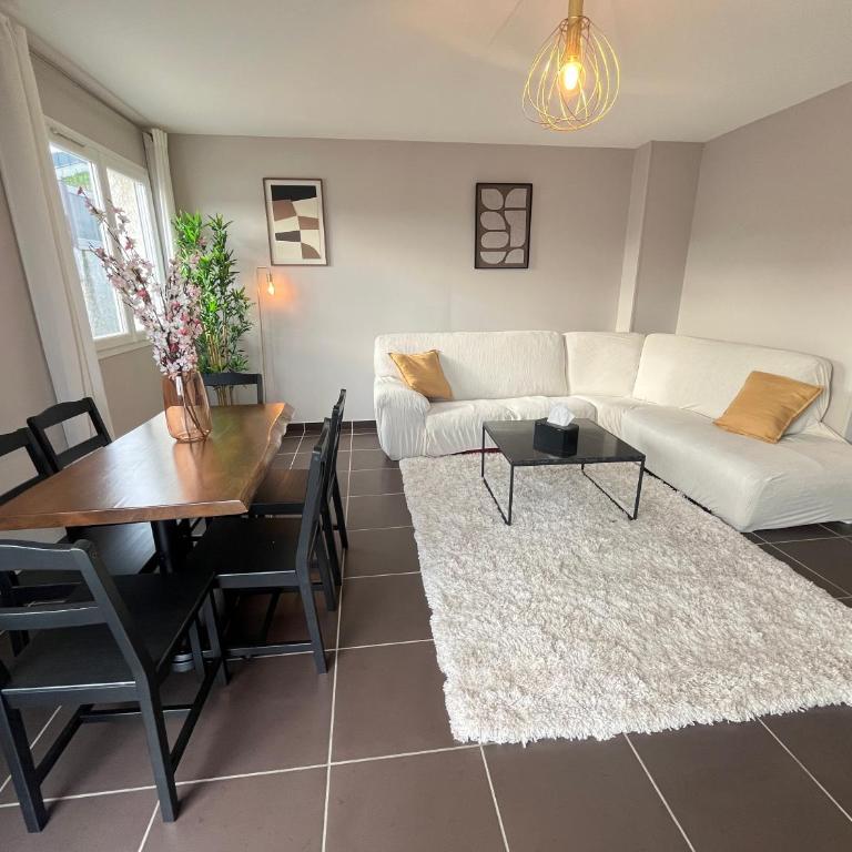 Maison moderne avec terrasse & parking - Villa 1 Chambre - 2