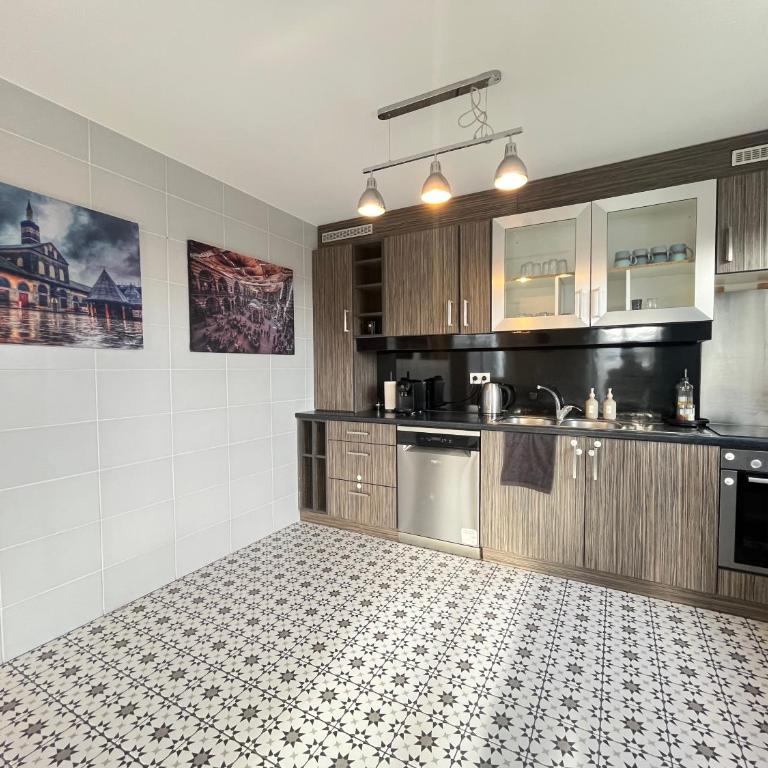 Maison moderne avec terrasse & parking - Villa 1 Chambre - 5