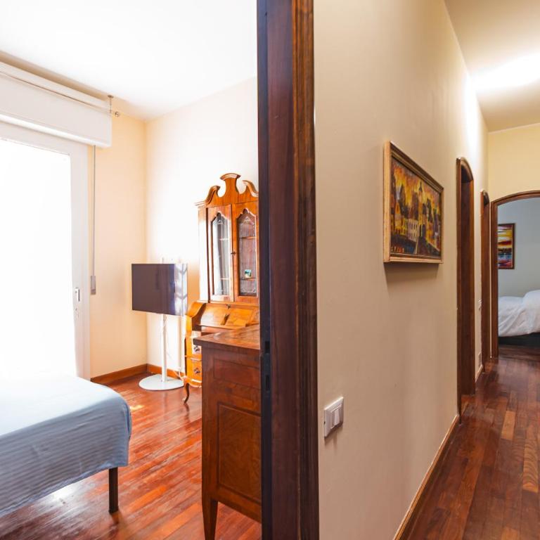 UR-NEST Tullio Levi Civita - Appartamento Standard con 3 Camere da Letto - 32