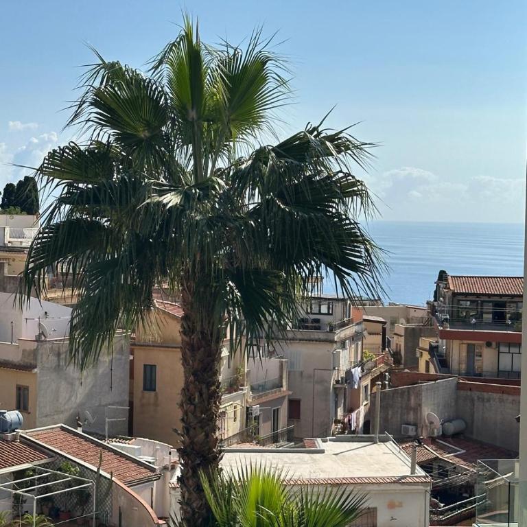 Paradise House by Taormina Holidays - Two-Bedroom Apartment - 15