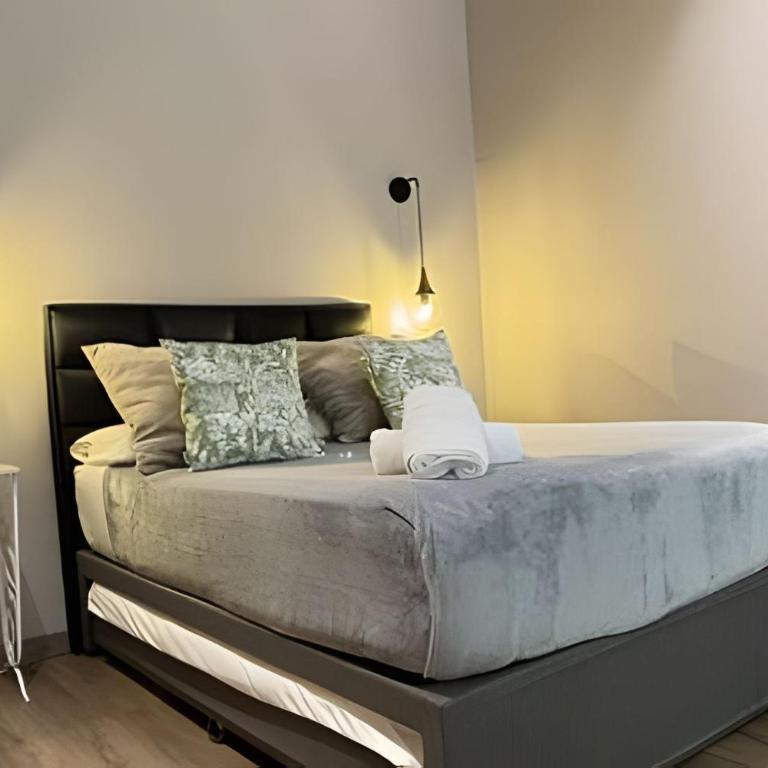 Apto BR Suites 6 min de Provenza, encanto natural - Apartamento de 2 dormitorios - 12