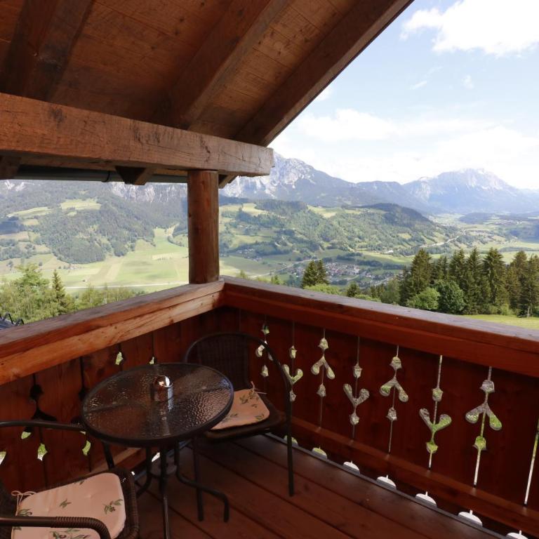 Hocheggerhof Ski und Wandererlebnis - Vierbettzimmer mit Balkon - 6