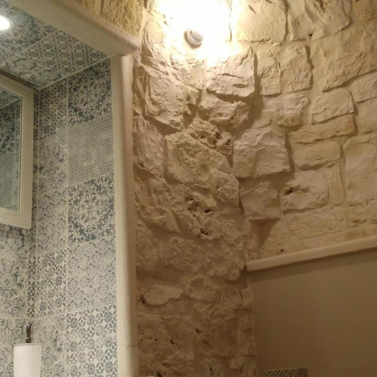 Dimora Sumerano - Family Room with Private Bathroom - 10