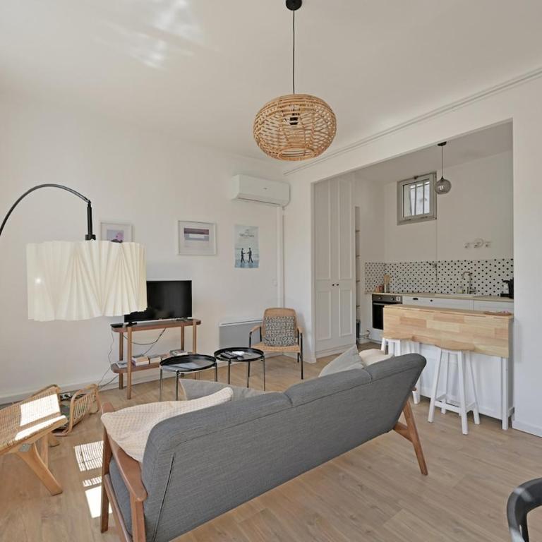 JADE - Clim - Proche Halles - 2 chambres - Appartamento con 2 Camere da Letto - 3