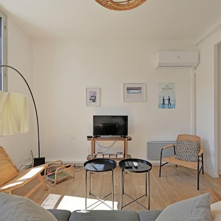 JADE - Clim - Proche Halles - 2 chambres - Appartamento con 2 Camere da Letto - 8