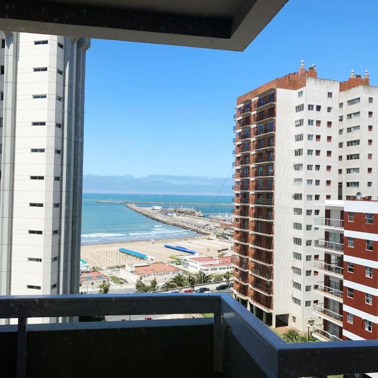 Hermoso departamento con vista al mar - 3 amb en Playa Grande - Two-Bedroom Apartment - 1