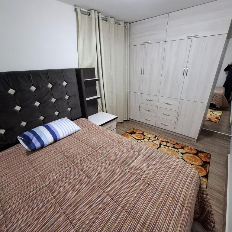 Departamento de estreno completamente amoblado - Apartamento de 3 dormitorios - 2