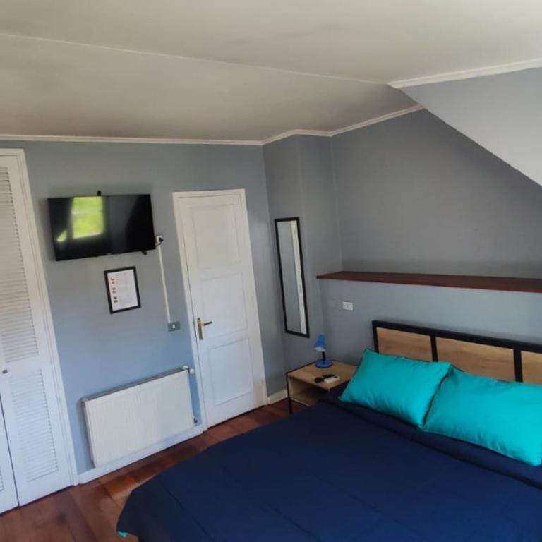 Hotel CR Providencia - Double Room with Private Bathroom - 11