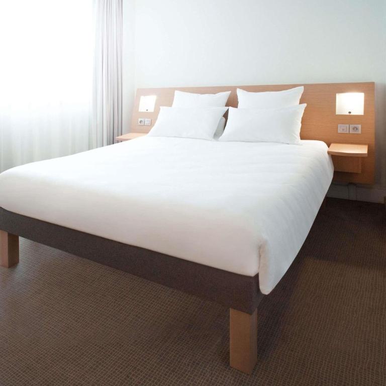 Novotel Nice Centre Vieux Nice - Chambre Double Classique - Accessible aux Personnes à Mobilité Réduite - 2