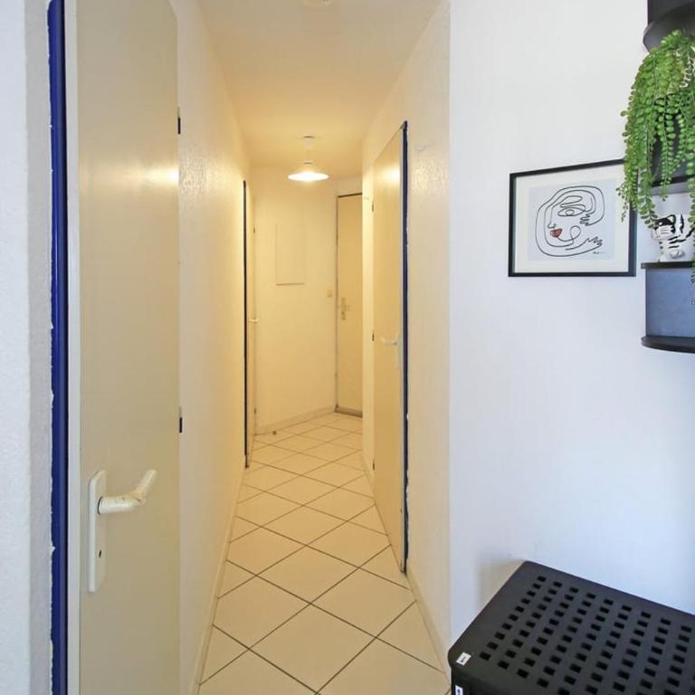 Croisette II - Appartement 2 Chambres avec Balcon et Vue sur la Mer - 14