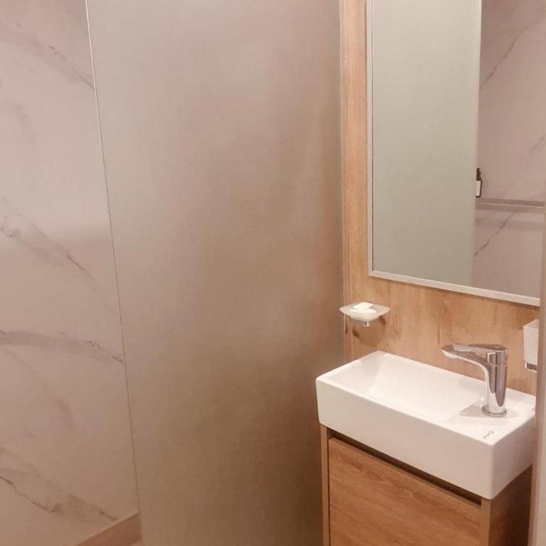 Hotel Avenida del Mar - Standard Double Room - 4