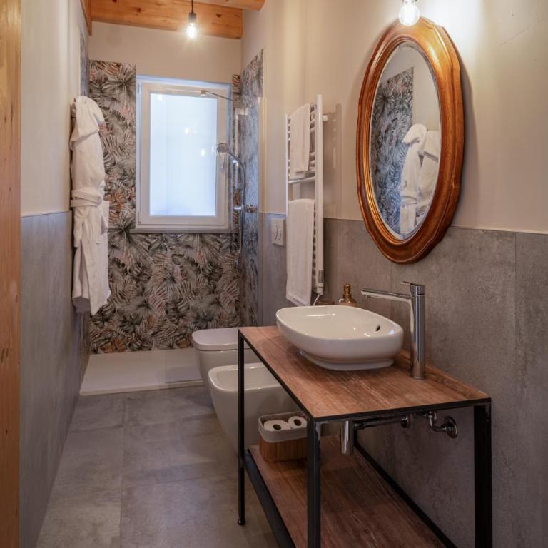 Casa Margherita Camere & Benessere - Camera Familiare con Vista Montagna - 3