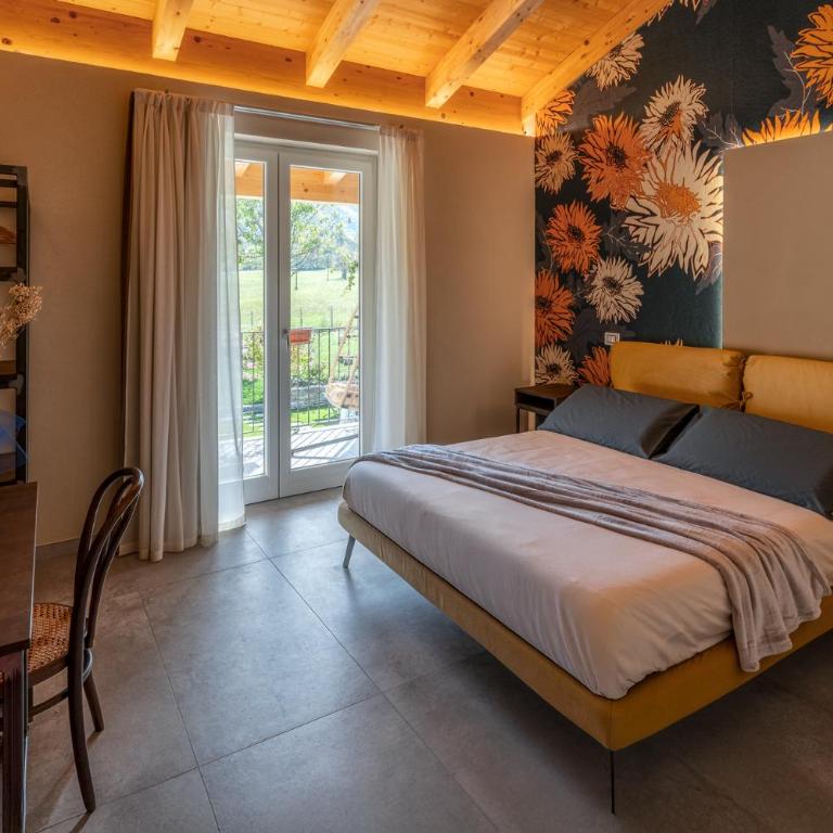 Casa Margherita Camere & Benessere - Camera Matrimoniale con Vista Montagna - 1