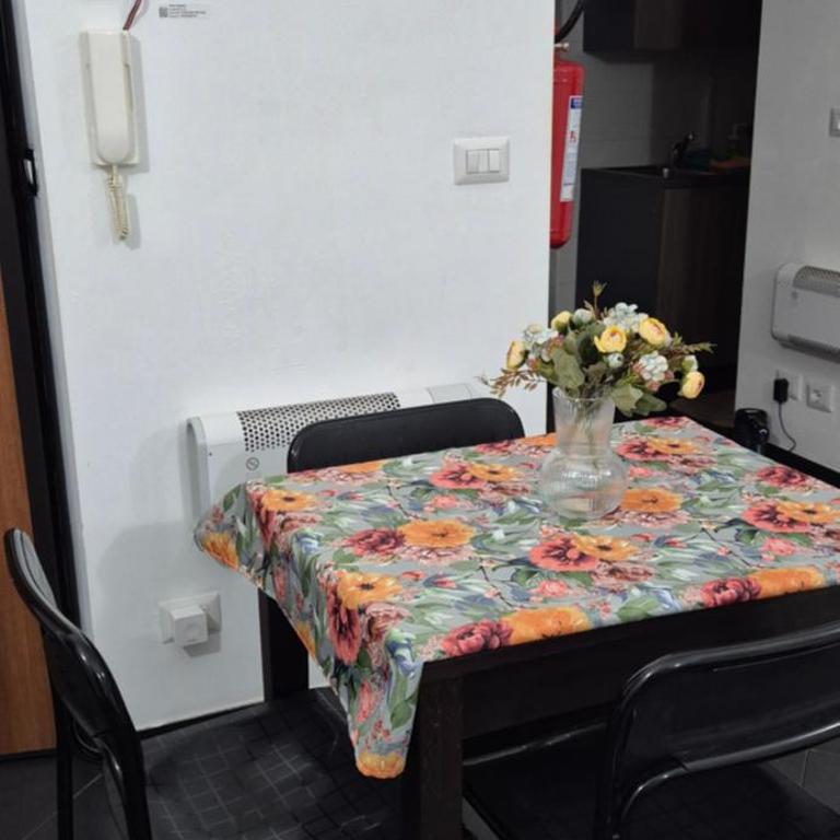 Vico Genova Apartment - Appartamento con 1 Camera da Letto - 1