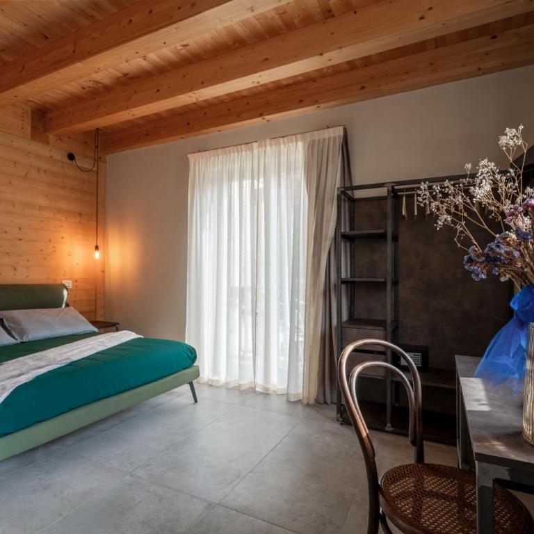 Casa Margherita Camere & Benessere - Camera Matrimoniale con Vista Montagna - 4