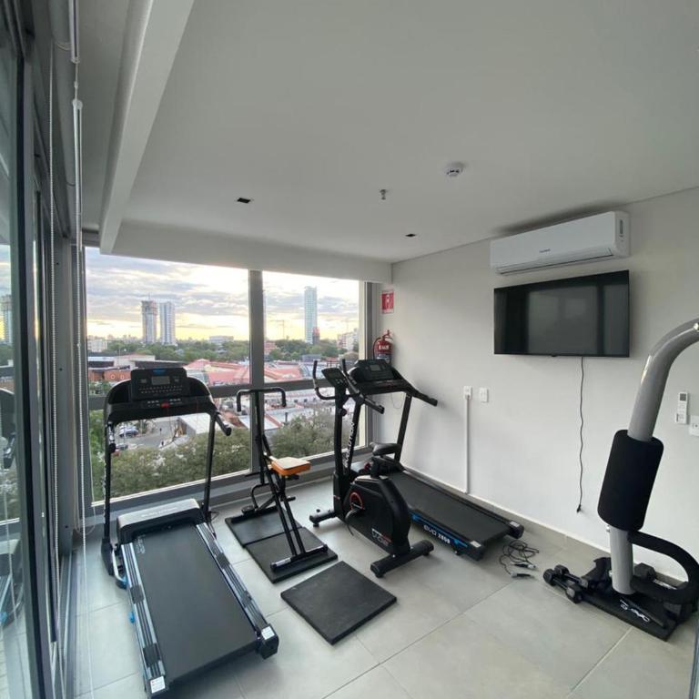 Comfortable 1 BR apt steps from Shopping del Sol - Apartment - 15