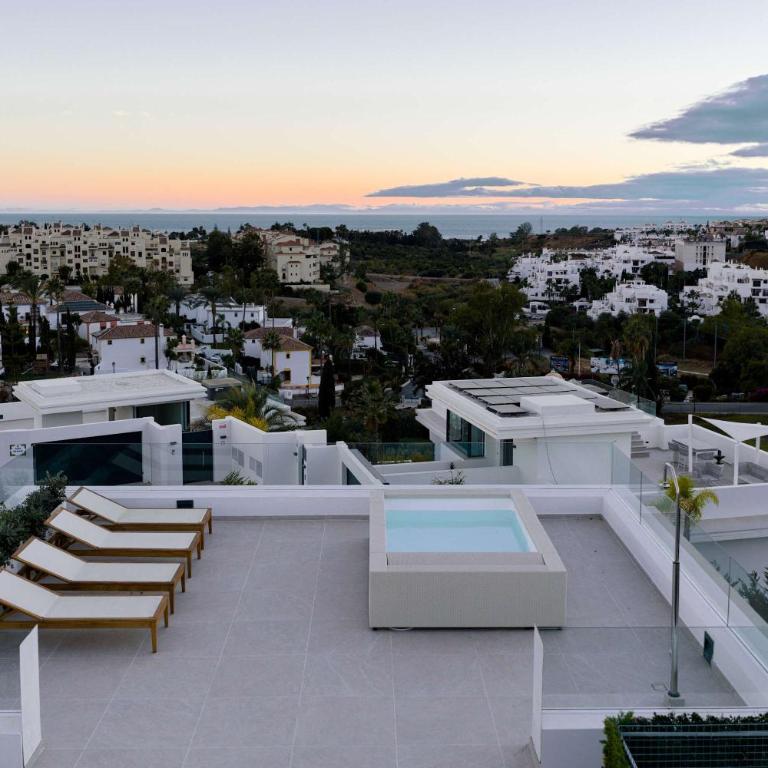 Villa Resina Luxury Gym Cinema Sea Views - Villa - 34
