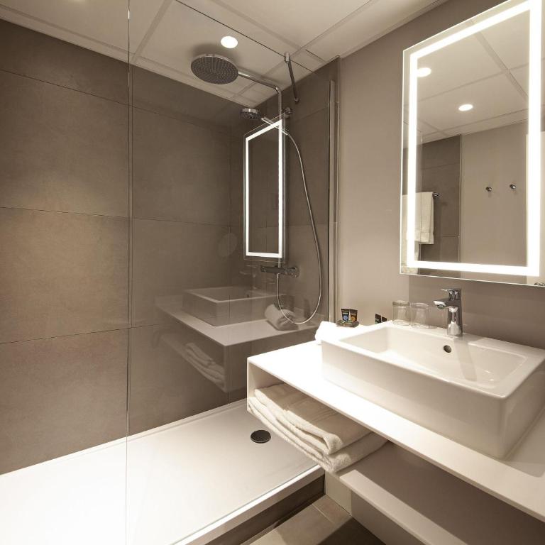 Novotel Clermont-Ferrand - Chambre Double Classique avec Canapé-Lit - 3