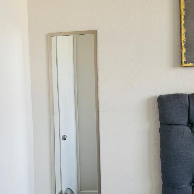 Departamento con Piscina y Parking, a Pasos del Estadio Nacional, Metro y Campus Universitario San Joaquín - One-Bedroom Apartment - 17