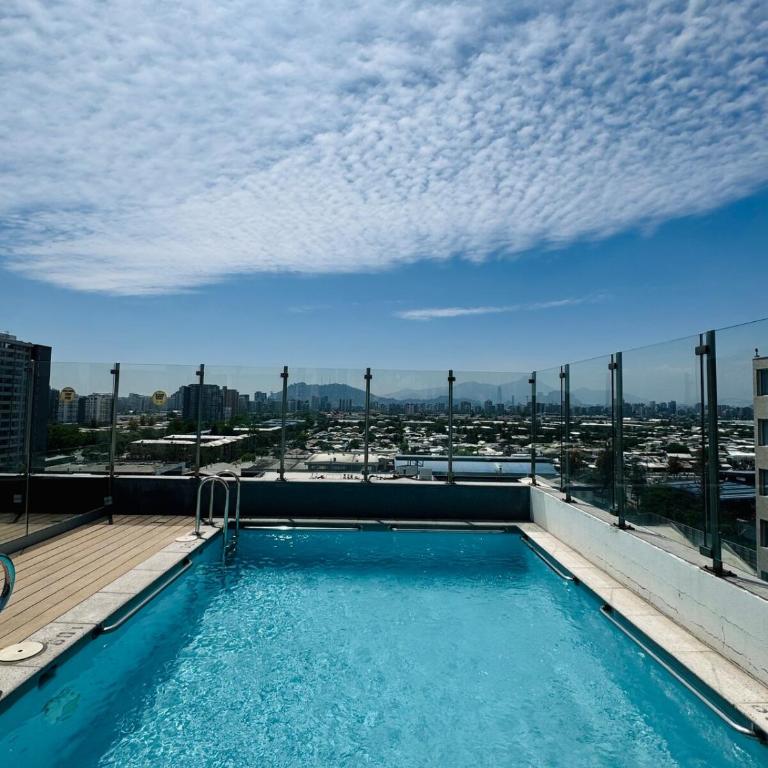 Departamento con Piscina y Parking, a Pasos del Estadio Nacional, Metro y Campus Universitario San Joaquín - One-Bedroom Apartment - 6