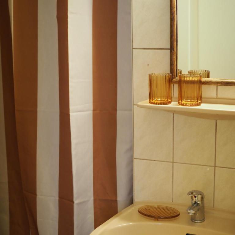 Grazerhof - Doppelzimmer mit eigenem Bad - 12