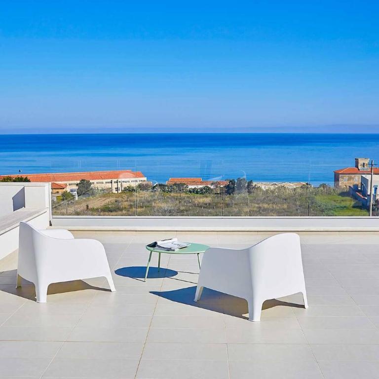 VILLA DARDA con piscina e 3 camere da letto - Three-Bedroom Villa - 13