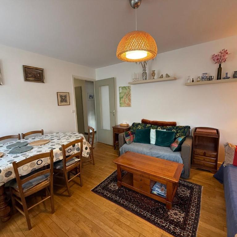 Bel appartement au centre de Villard-de-Lans avec Wifi - FR-1-515-195 - Apartment - 7