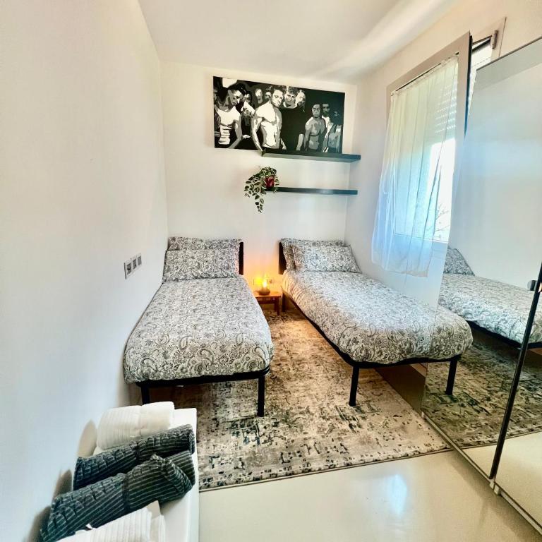 RIMINI Urban Suite Apartament - Two-Bedroom Apartment - 9