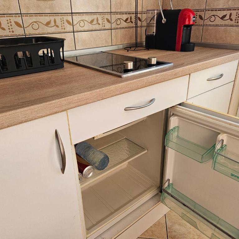 Apartmani Vlaovic - Studio with Sea View - 16