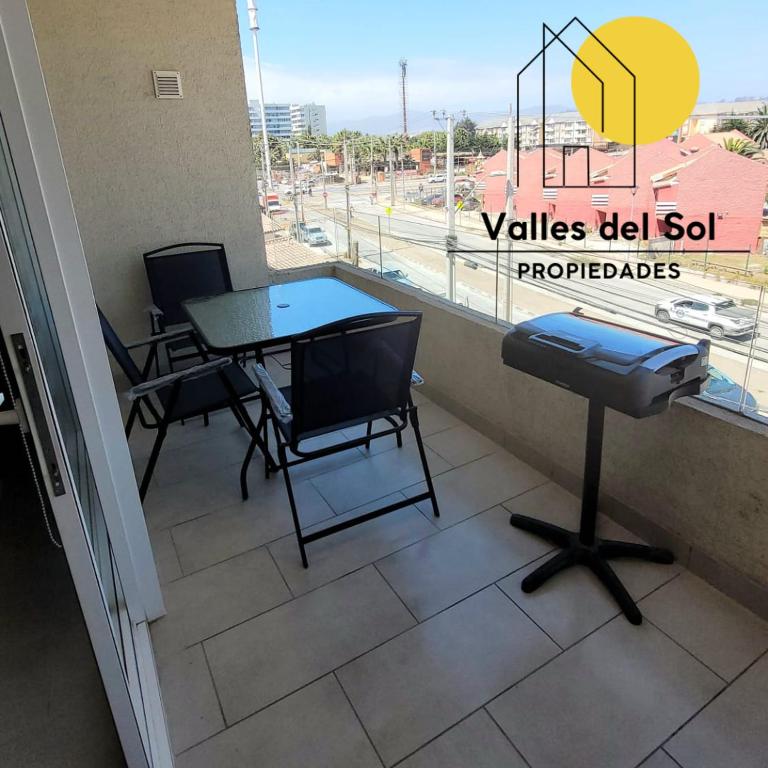 Arriendo Lindo Departamento a pasos de La Playa La Serena - Three-Bedroom Apartment with View - 7